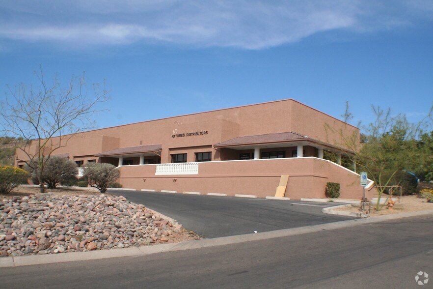 More Photos Of 16508 E Laser Dr, Fountain Hills Distribution For Lease