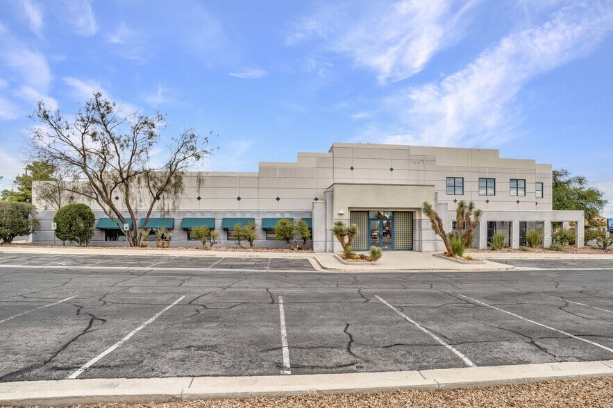 More Photos Of 2727 S Rainbow Blvd, Las Vegas Office For Sale