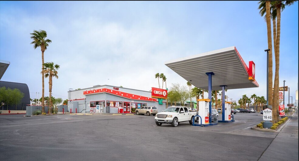 More Photos Of 1140 E Charleston Blvd, Las Vegas Service Station For Sale