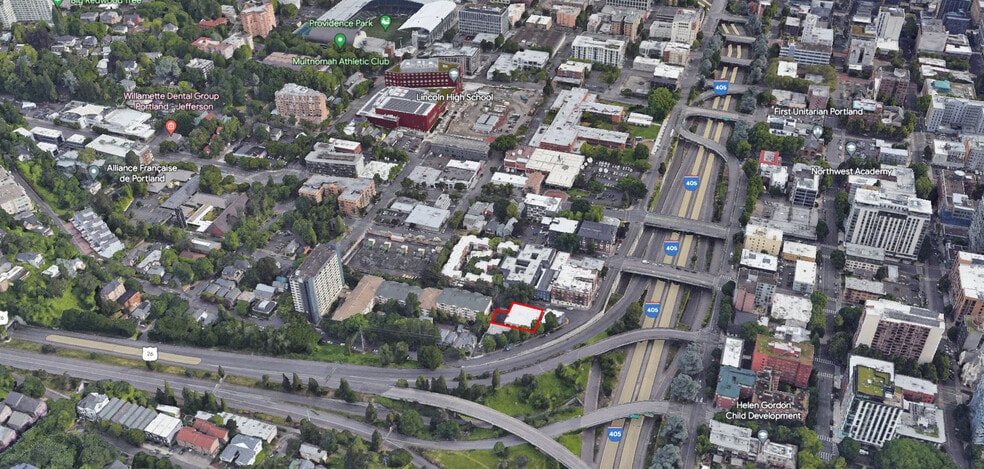 More Photos Of 1430 SW Clay St, Portland Office For Sale