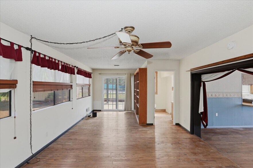 More Photos Of 4266 Walnut Ave, Chino Specialty For Sale