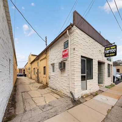 More Photos Of 107-121 N Douglas St, Appleton Storefront Retail Office For Sale