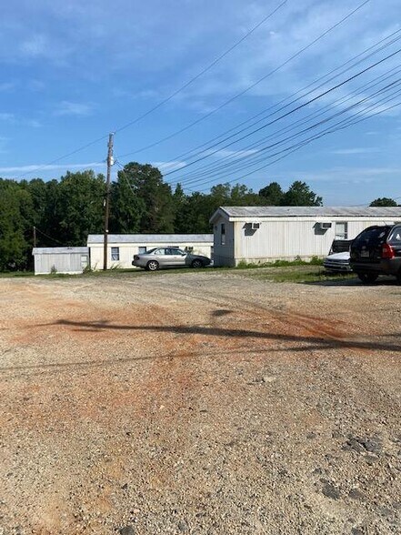 More Photos Of 2263 Stanley Rd, Dacula Manufactured Housing Mobile Home Park For Sale