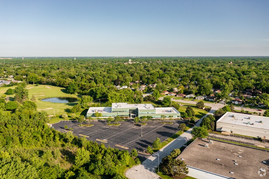 More Photos Of 17475 Jovanna Dr, Homewood Medical For Lease