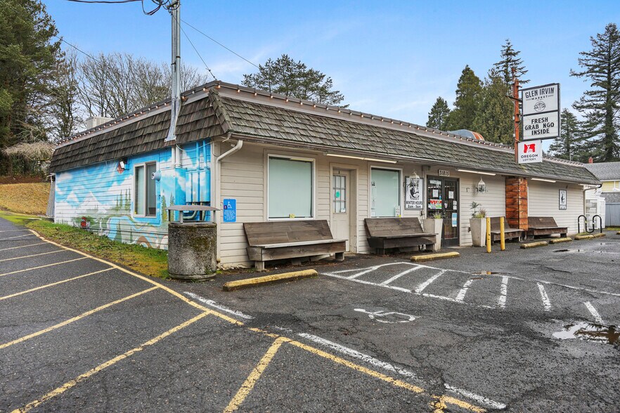 More Photos Of 31815 E Historic Columbia RI Hwy, Troutdale Convenience Store For Sale