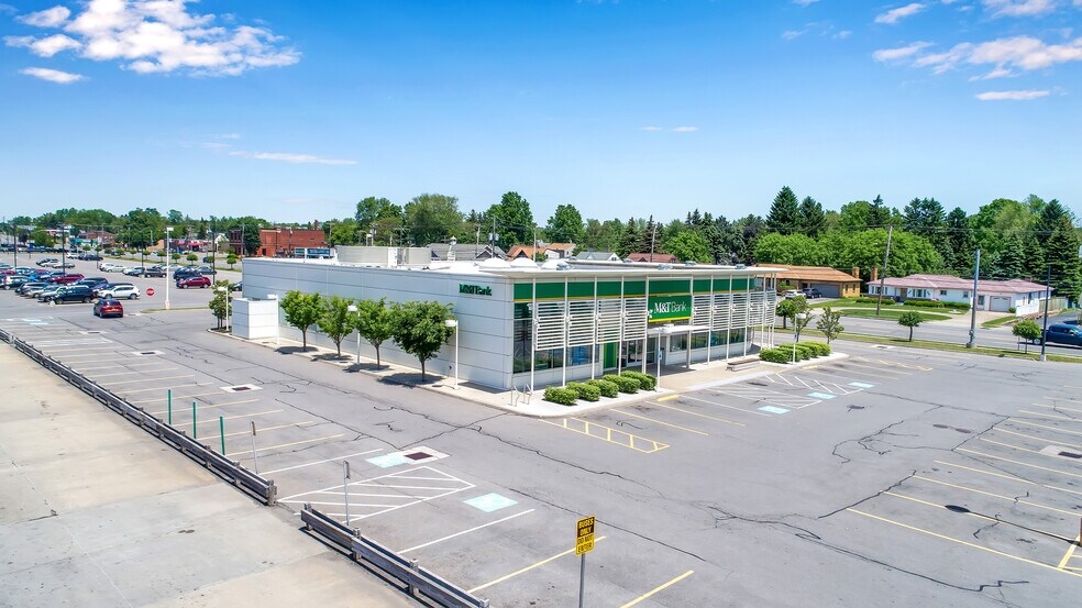 More Photos Of 912-1110 Union Rd, West Seneca Unknown For Lease