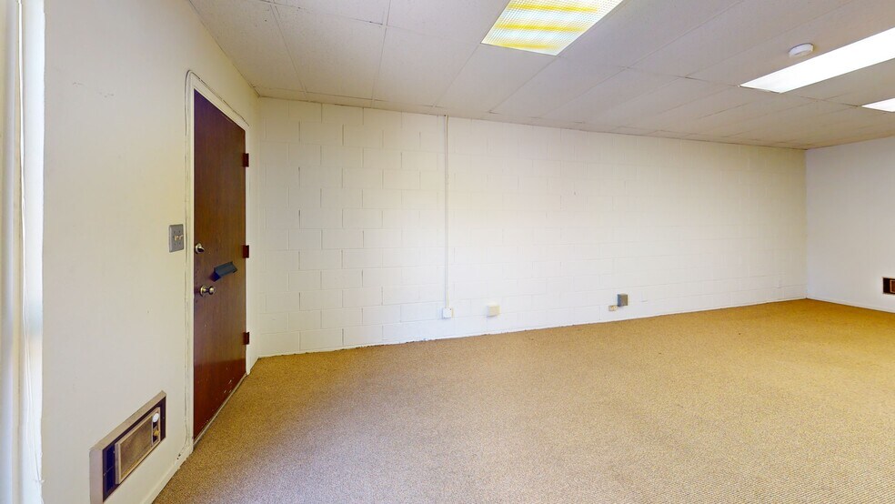 More Photos Of 2515 Santa Clara Ave, Alameda Loft Creative Space For Lease