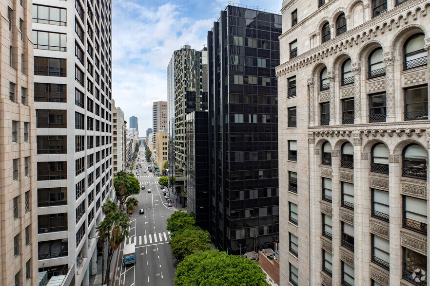 More Photos Of 609-611 Wilshire Blvd, Los Angeles Office For Lease