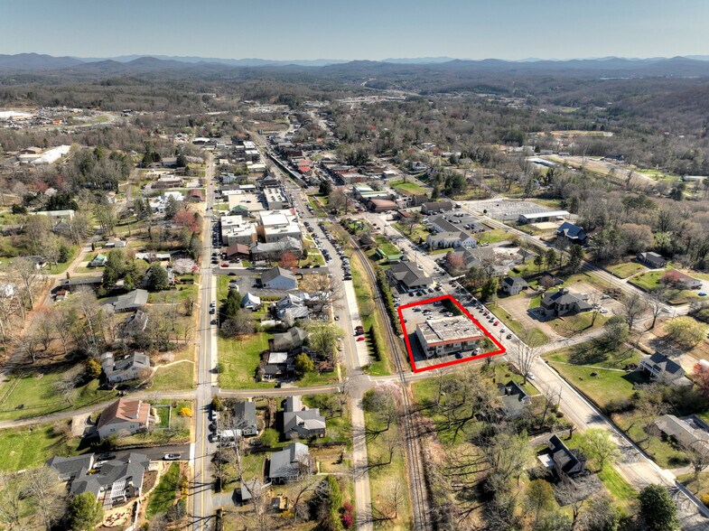 More Photos Of 990 E Main St, Blue Ridge Office For Sale