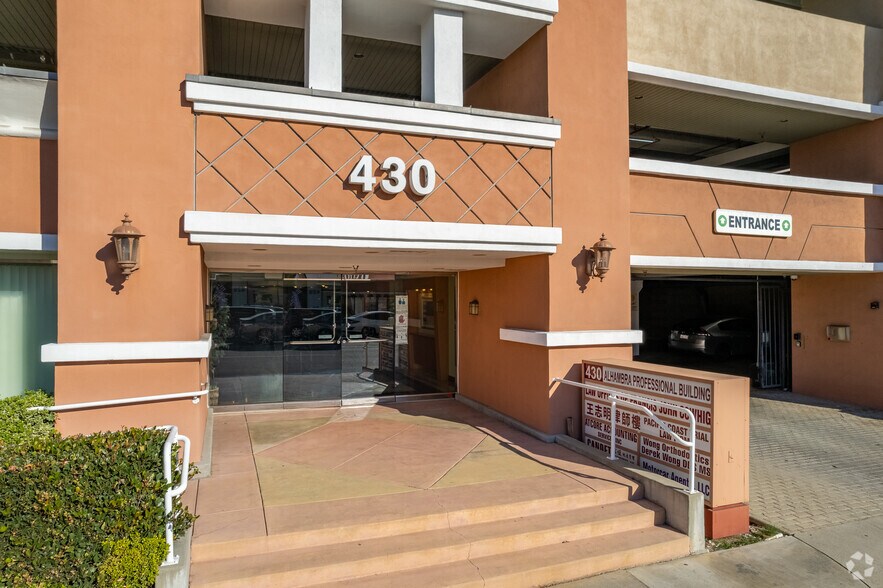 More Photos Of 430 S Garfield Ave, Alhambra Medical For Sale