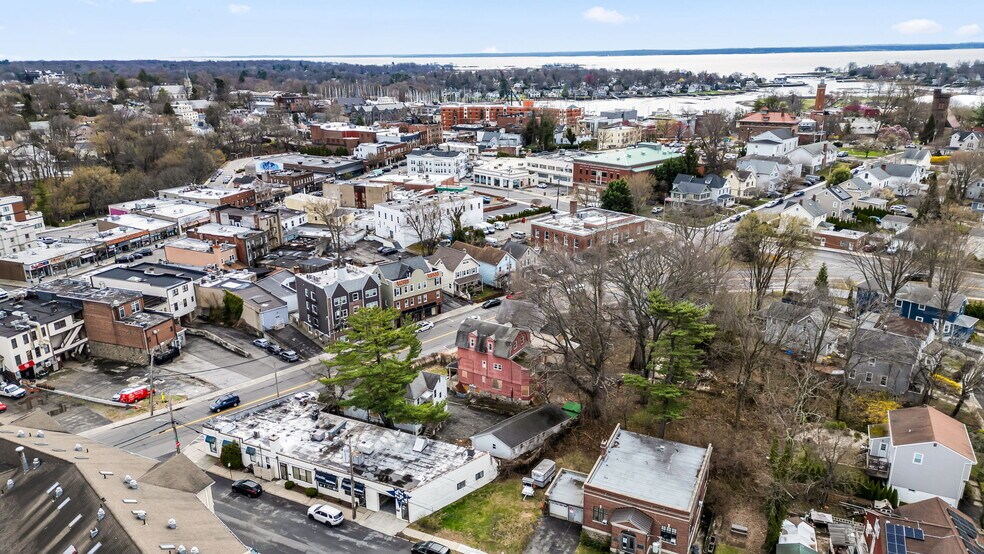 More Photos Of 360 Mount Pleasant Ave, Mamaroneck Storefront For Sale