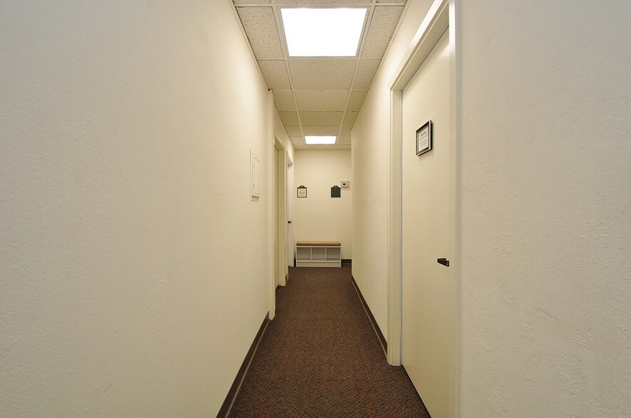 More Photos Of 231 Old Bernal Ave, Pleasanton Office For Lease
