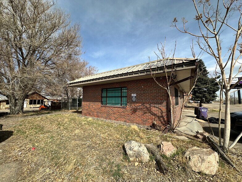 More Photos Of 5095 Colorado Blvd, Denver Warehouse For Lease