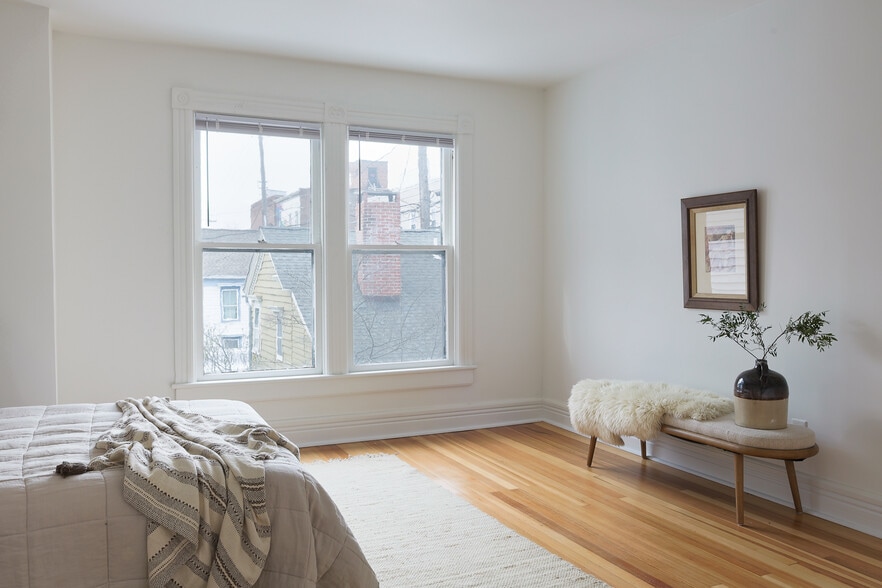 More Photos Of 18 S 6th St, Hudson Religious Facility For Sale