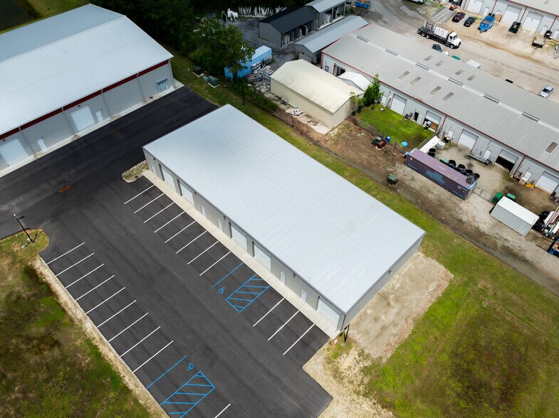 More Photos Of 4557 Savannah Hwy, Ravenel Light Manufacturing For Lease