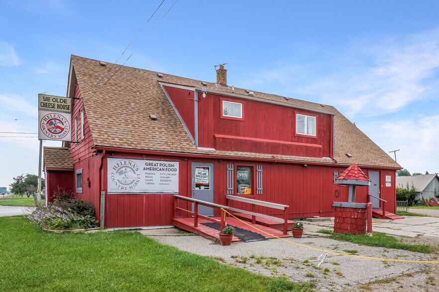 Primary Photo Of 6005 Marine City Hwy, Cottrellville Township Convenience Store For Sale