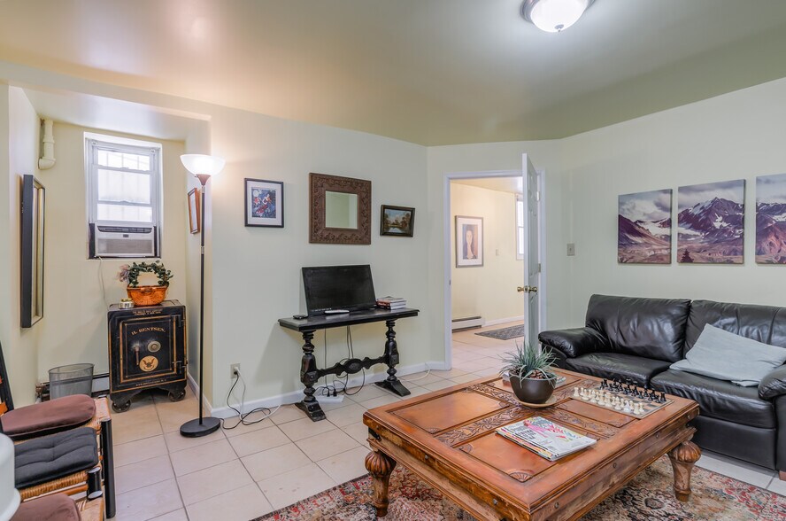 More Photos Of 424 Baldwin Ave, Jersey City Office Residential For Lease