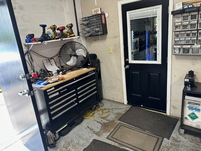 More Photos Of 1425 W Pembroke Ave, Hampton Auto Dealership For Sale