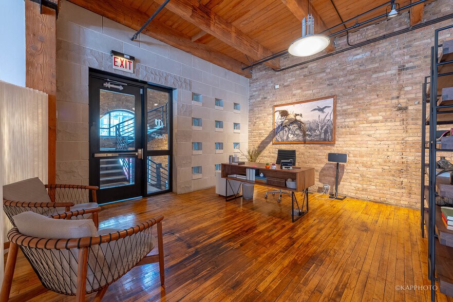 More Photos Of 1123 W Washington Blvd, Chicago Office For Lease