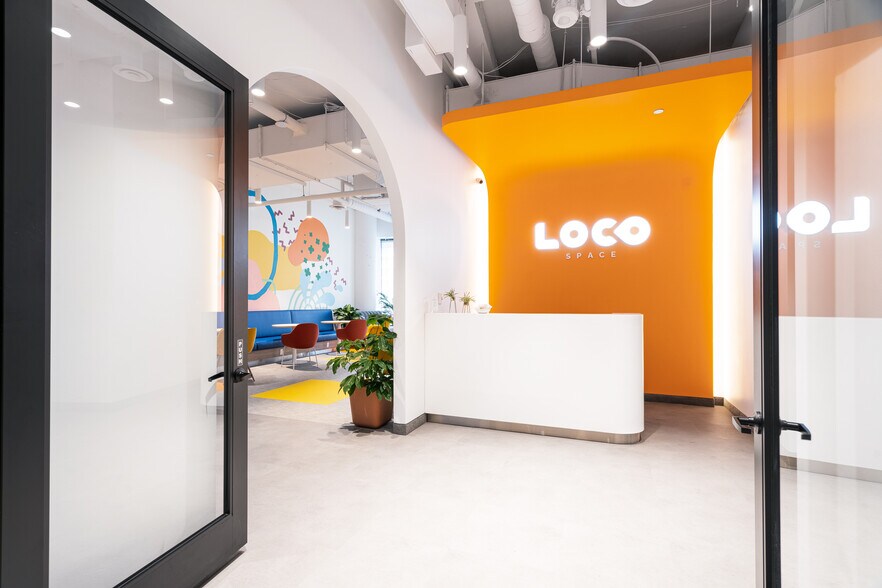 More Photos Of 15 Wellesley St W, Toronto Office For Lease