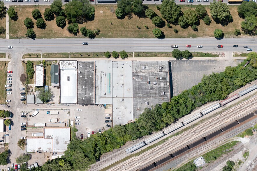 More Photos Of 4025-4039 S Western Blvd, Chicago Warehouse For Lease