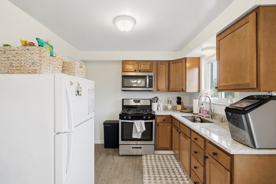 More Photos Of 3801 Hilpert St, Pittsburgh Apartments For Sale