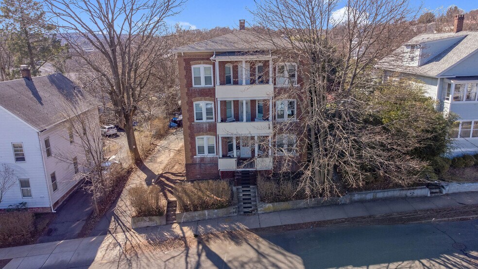 More Photos Of 194-196 Curtis St, New Britain Apartments For Sale