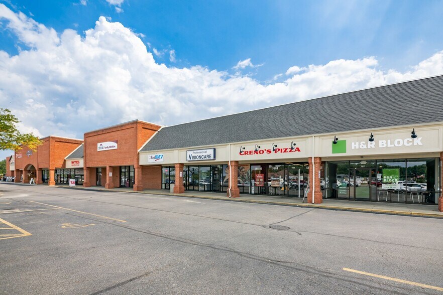 More Photos Of 659-733 W Coshocton St, Johnstown Unknown For Lease