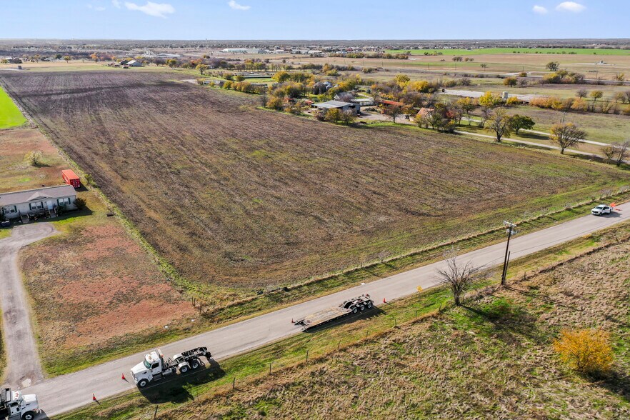 More Photos Of , Ponder Land For Sale