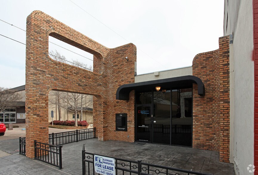 More Photos Of 216 N Tennessee St, McKinney Office For Lease