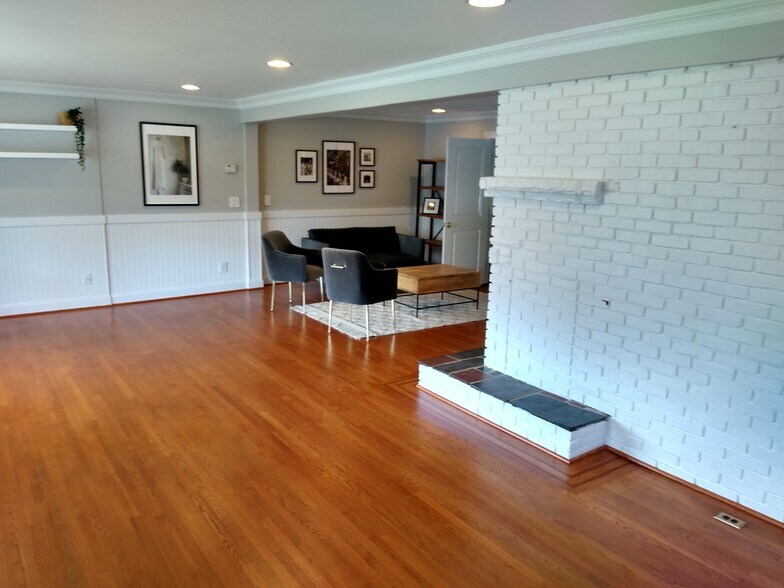 More Photos Of 2025 Rt-71, Spring Lake Office For Lease