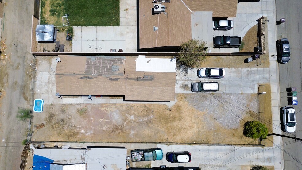 More Photos Of 1423 2nd St, Coachella Multifamily For Sale