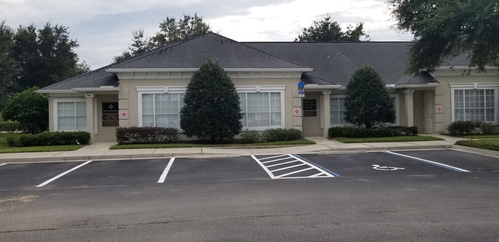 Primary Photo Of 13241 Bartram Park Blvd, Jacksonville Medical For Lease