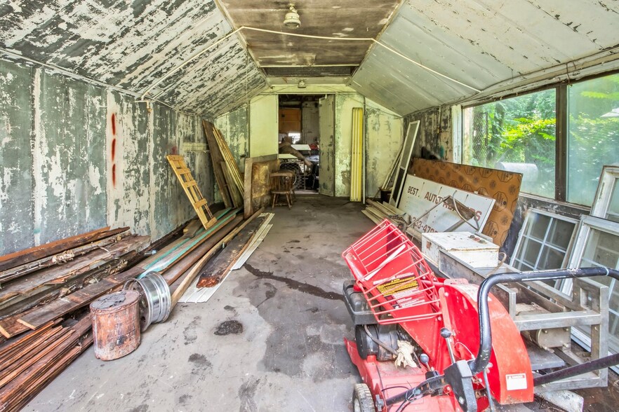 More Photos Of 344 Indian Ave, Bridgeton Auto Repair For Sale
