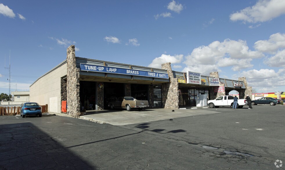 Primary Photo Of 14784-14790 7th St, Victorville Freestanding For Lease