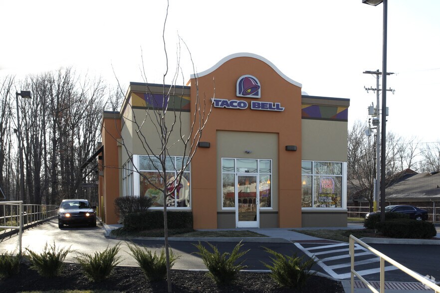 More Photos Of 4304 Outer Loop, Louisville Fast Food For Sale