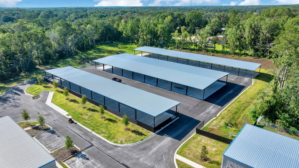 More Photos Of 5741 S Pine Ave, Ocala Service For Lease