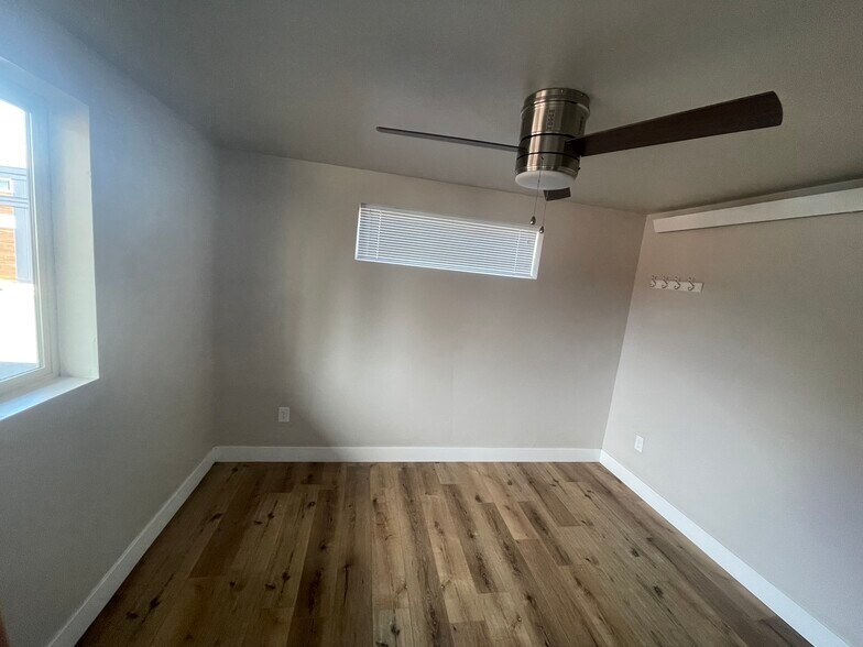 More Photos Of 280 E Washington Ave, Hayden Apartments For Sale