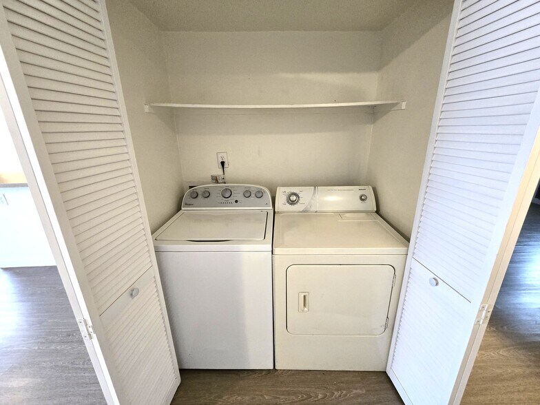 More Photos Of , Las Vegas Multifamily For Sale