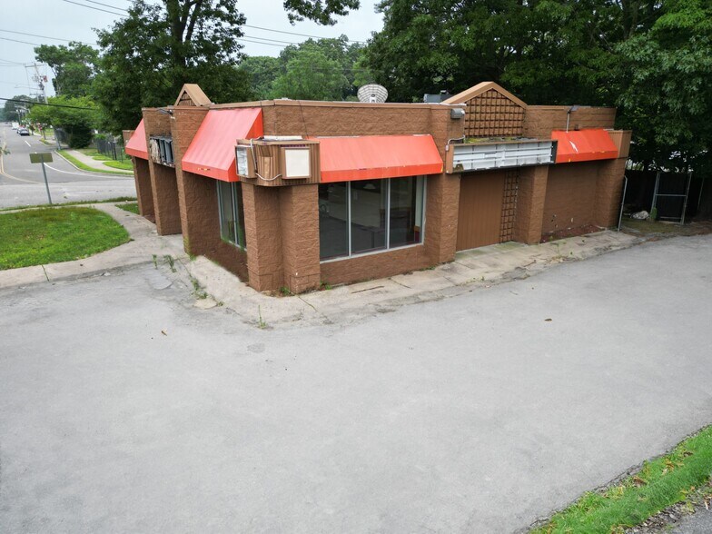 More Photos Of 440 William Floyd Pky, Shirley Restaurant For Sale