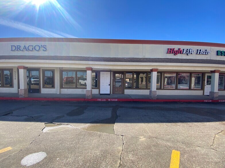 More Photos Of 3500-3536 FM 365, Nederland Unknown For Lease