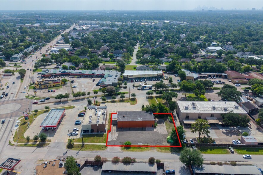 More Photos Of 1440 Cedar Post Ln, Houston Warehouse For Sale