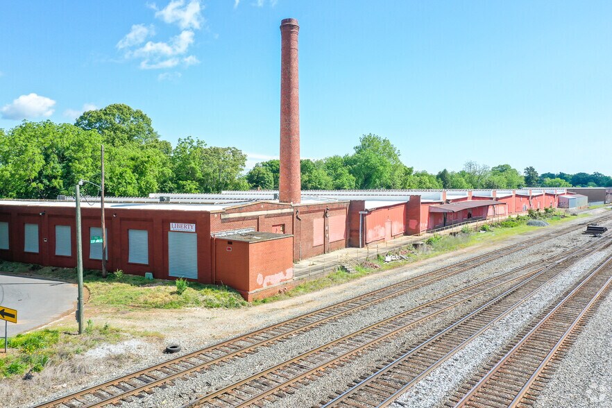 More Photos Of 1007 Lexington Ave, Salisbury Manufacturing For Sale