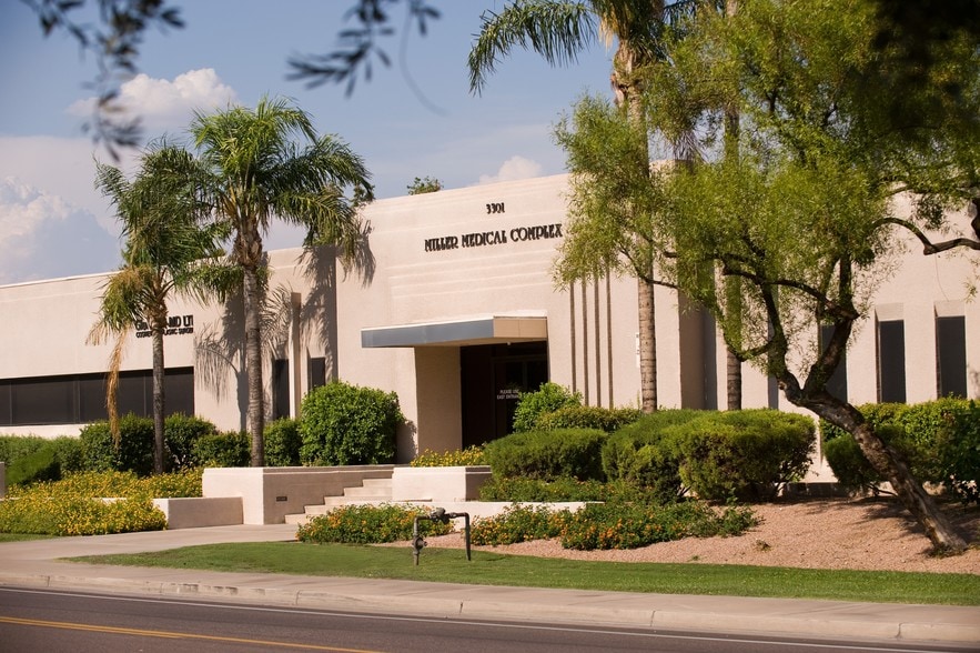 Primary Photo Of 3301 N Miller Rd, Scottsdale Medical For Lease