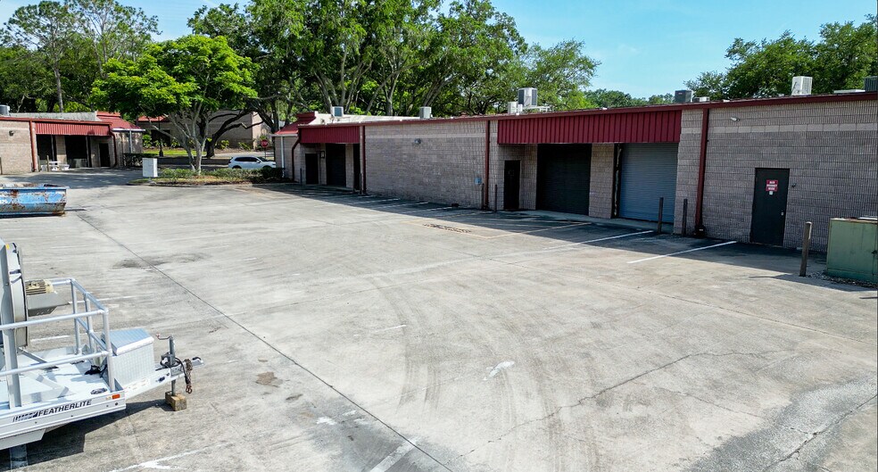 More Photos Of 528 Northlake Blvd, Altamonte Springs Unknown For Lease