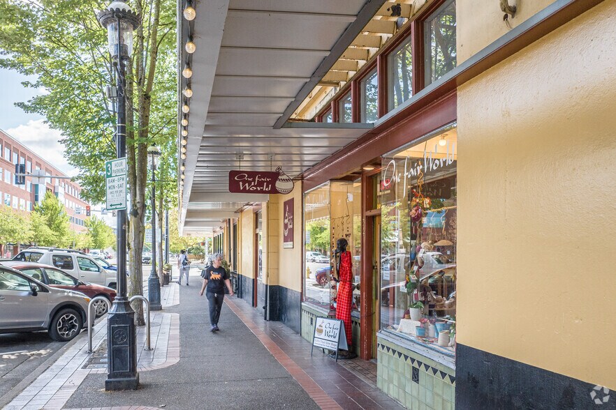 More Photos Of 181-195 High St NE, Salem General Retail For Sale