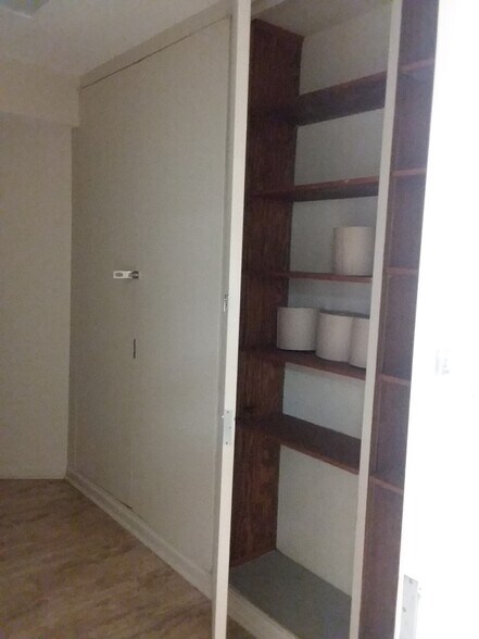 More Photos Of 327 Fullerton Ave, Newburgh Medical For Lease