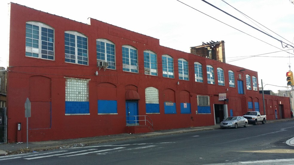 More Photos Of 3108 Fox St, Philadelphia Light Manufacturing For Lease