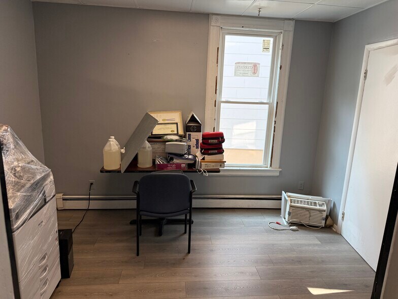 More Photos Of 57-59 Sharp St, Haverstraw Office For Sale