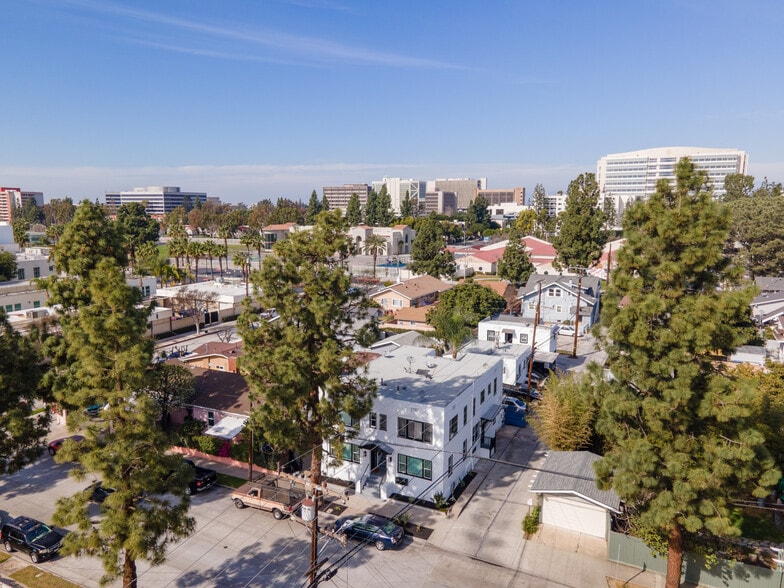 More Photos Of 415 W Pine St, Santa Ana Apartments For Sale